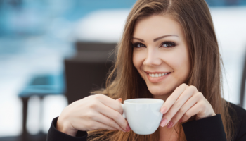 Cafeaua decofeinizata – aceeasi aroma, fara cofeina